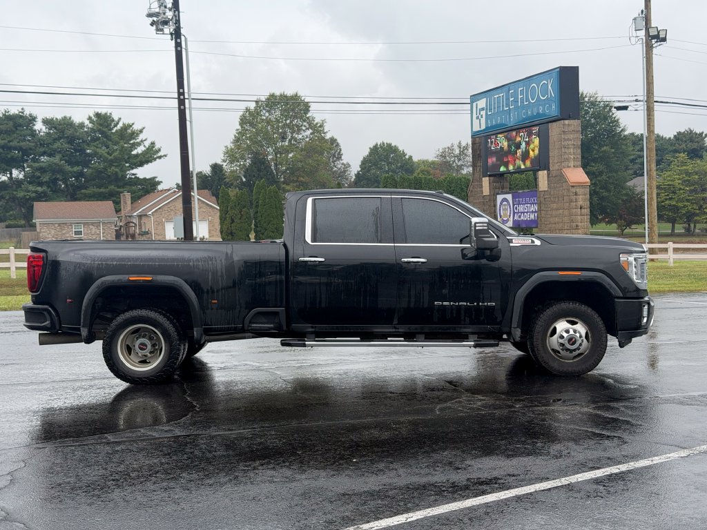 Used 2023 GMC Sierra 3500 Denali AWD/4WD image 6