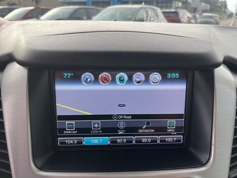 Used 2020 GMC Yukon XL SLT w/ Premium Edition image 26