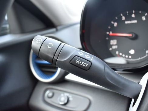 New 2026 Chevrolet Trax LS w/ LS Convenience Package image 20