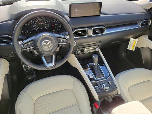 New 2025 MAZDA CX-5 AWD 2.5 S w/ Premium Plus Pkg image 13