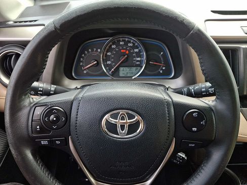 Used 2013 Toyota RAV4 Limited AWD/4WD image 19