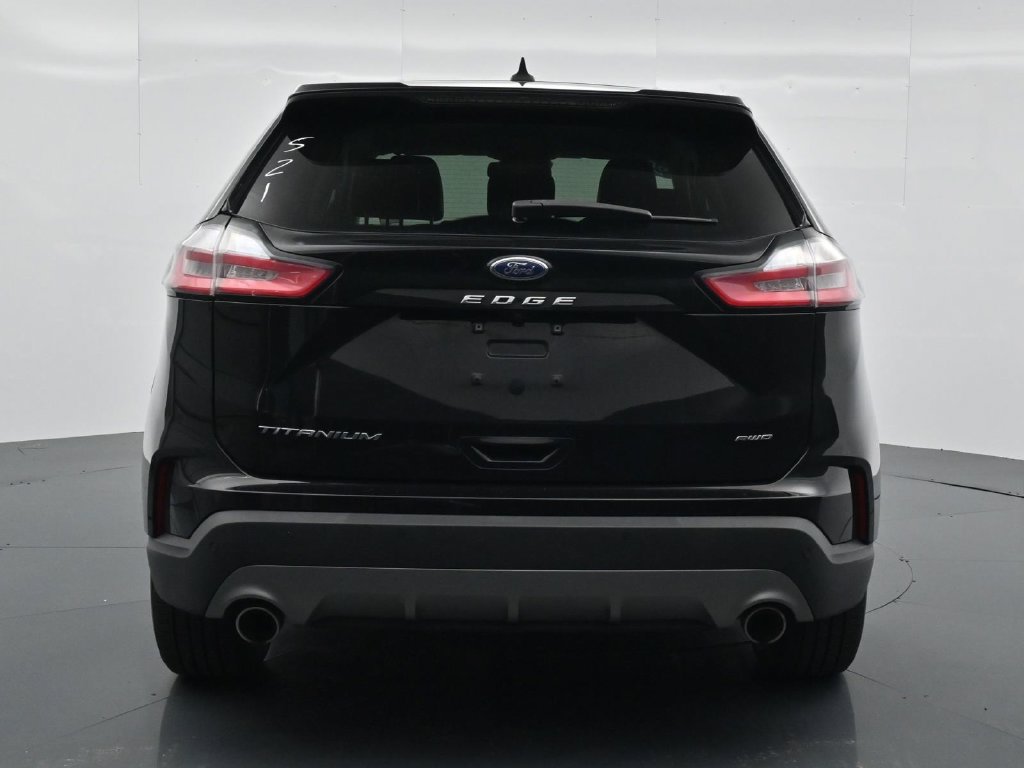 Used 2024 Ford Edge Titanium AWD/4WD image 6