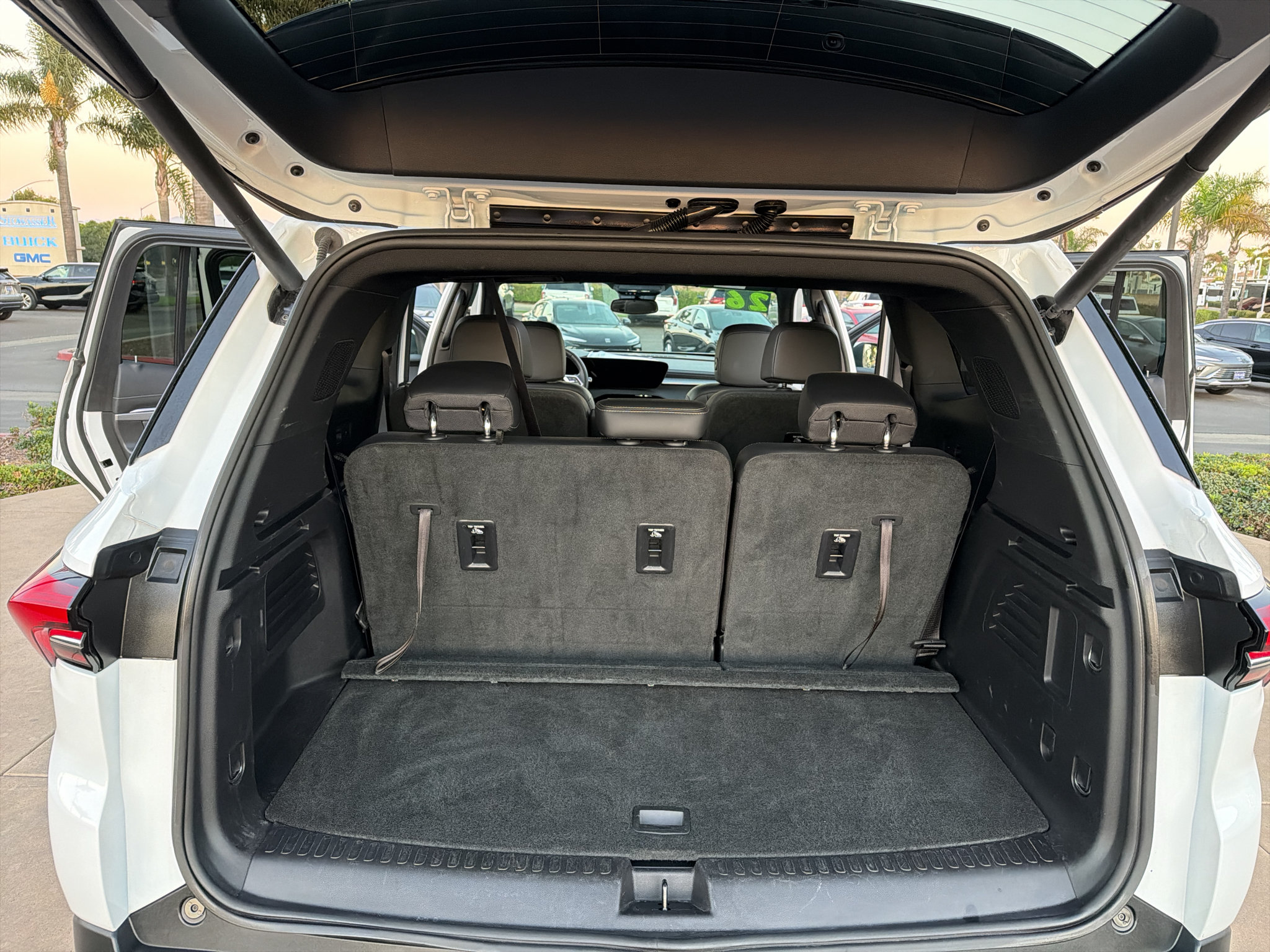 Used 2026 Buick Enclave Preferred FWD image 18