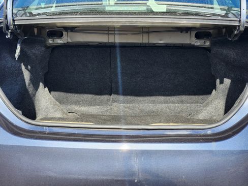 Used 2017 Toyota Corolla SE image 21