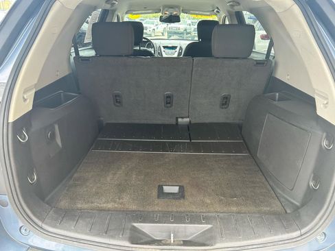 Used 2011 Chevrolet Equinox LT w/ Driver Convenience Package FWD image 17