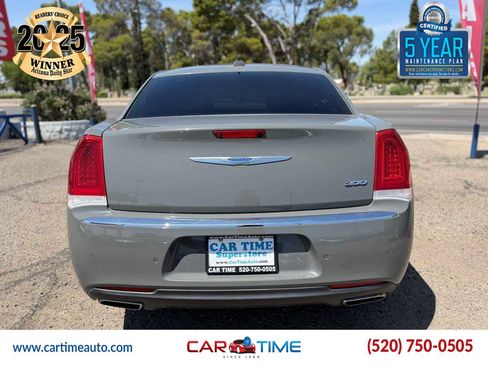 Used 2019 Chrysler 300 Limited w/ Safetytec Plus Group RWD image 4