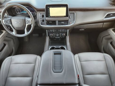 Certified 2023 Chevrolet Tahoe Z71 w/ Luxury Package AWD/4WD image 26