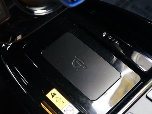 Used 2019 Toyota Prius XLE image 20