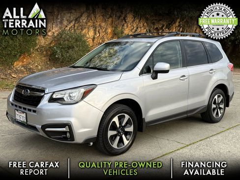 Used 2017 Subaru Forester 2.5i Limited image 1