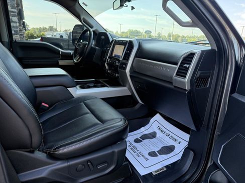 Used 2020 Ford F450 Lariat w/ Lariat Ultimate Package AWD/4WD image 13