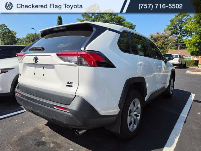 Used 2023 Toyota RAV4 LE AWD/4WD image 6