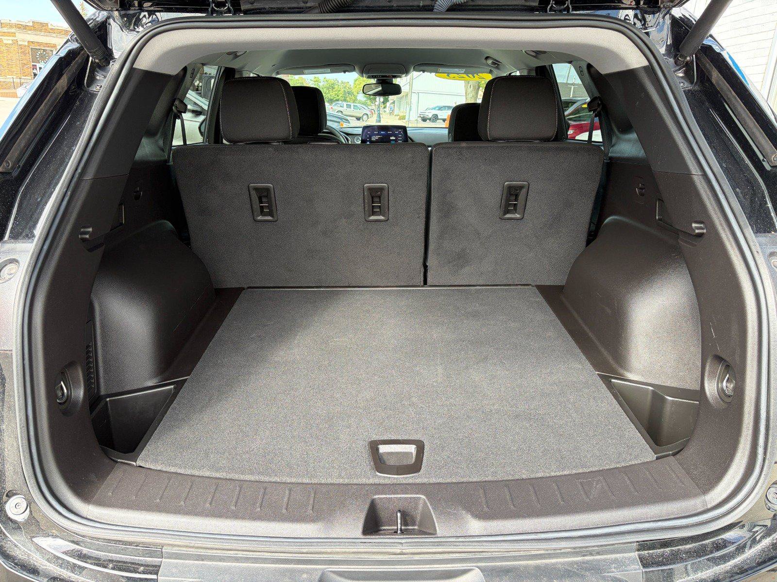Used 2023 Chevrolet Blazer LT w/ Convenience Package AWD/4WD image 19