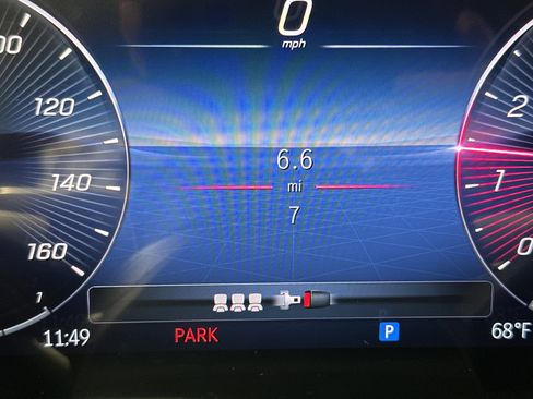 New 2026 Mercedes-Benz GLE 350 4MATIC image 13