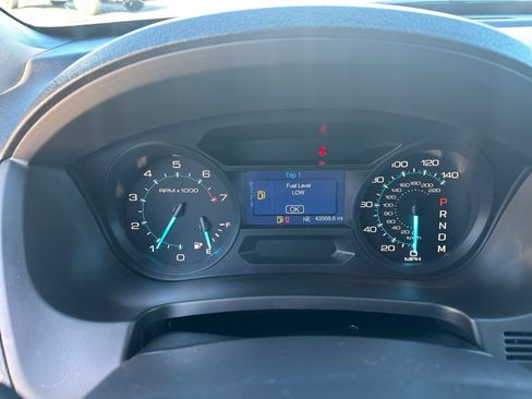 Used 2015 Ford Explorer FWD image 26