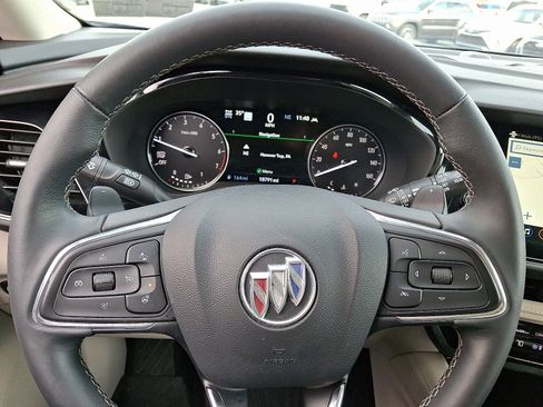 Certified 2023 Buick Envision Avenir image 22