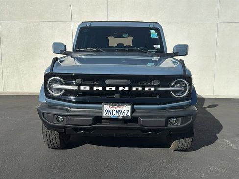 Certified 2023 Ford Bronco Outer Banks image 2