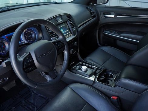 Used 2022 Chrysler 300 S w/ Comfort Group image 26