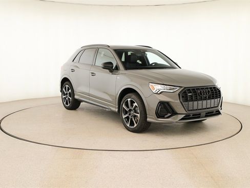 New 2025 Audi Q3 2.0T Premium Plus image 10