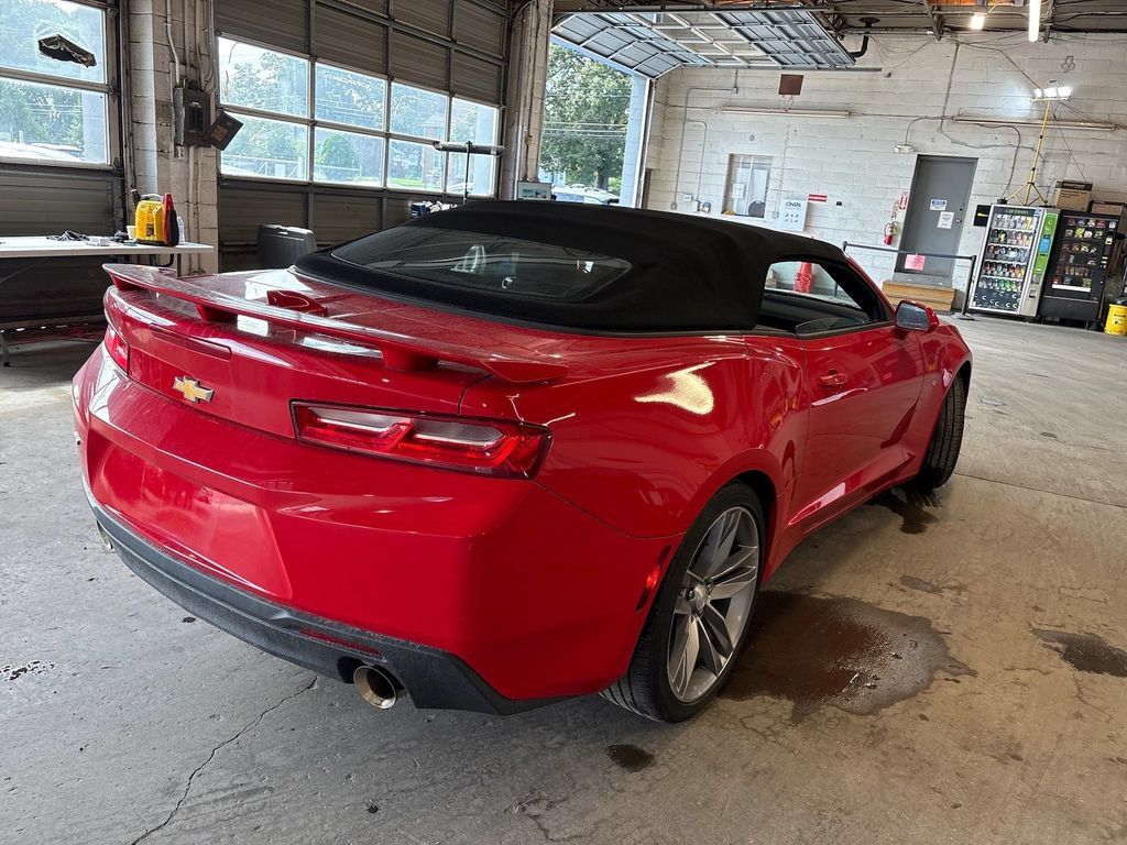 Used 2018 Chevrolet Camaro LT w/ RS Package RWD image 4