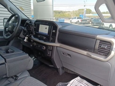 Used 2021 Ford F150 XLT w/ Trailer Tow Package image 32