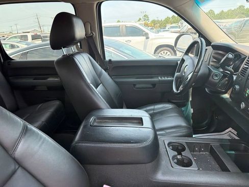 Used 2011 Chevrolet Silverado 1500 LT w/ All-Star Edition AWD/4WD image 10