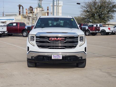 Used 2022 GMC Sierra 1500 SLT image 6
