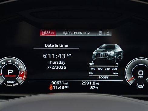 Used 2023 Audi SQ8 Prestige AWD/4WD image 40