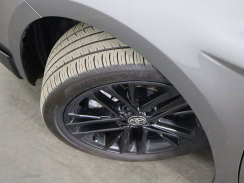 Used 2025 Toyota Camry SE w/ Convenience Package FWD image 40