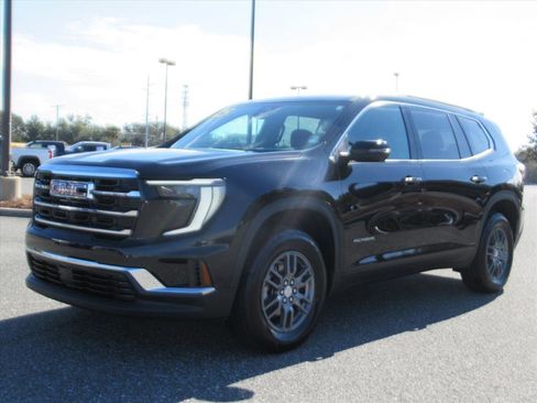 Used 2025 GMC Acadia Elevation image 3