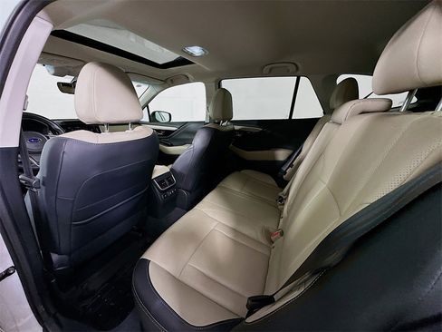 Used 2022 Subaru Outback Limited image 4