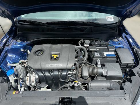 Used 2023 Kia Forte LXS image 17