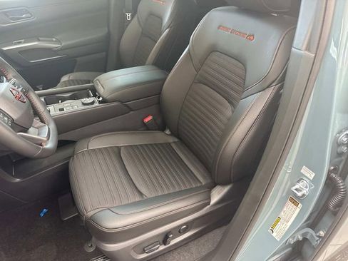 New 2026 Nissan Pathfinder Rock Creek image 23