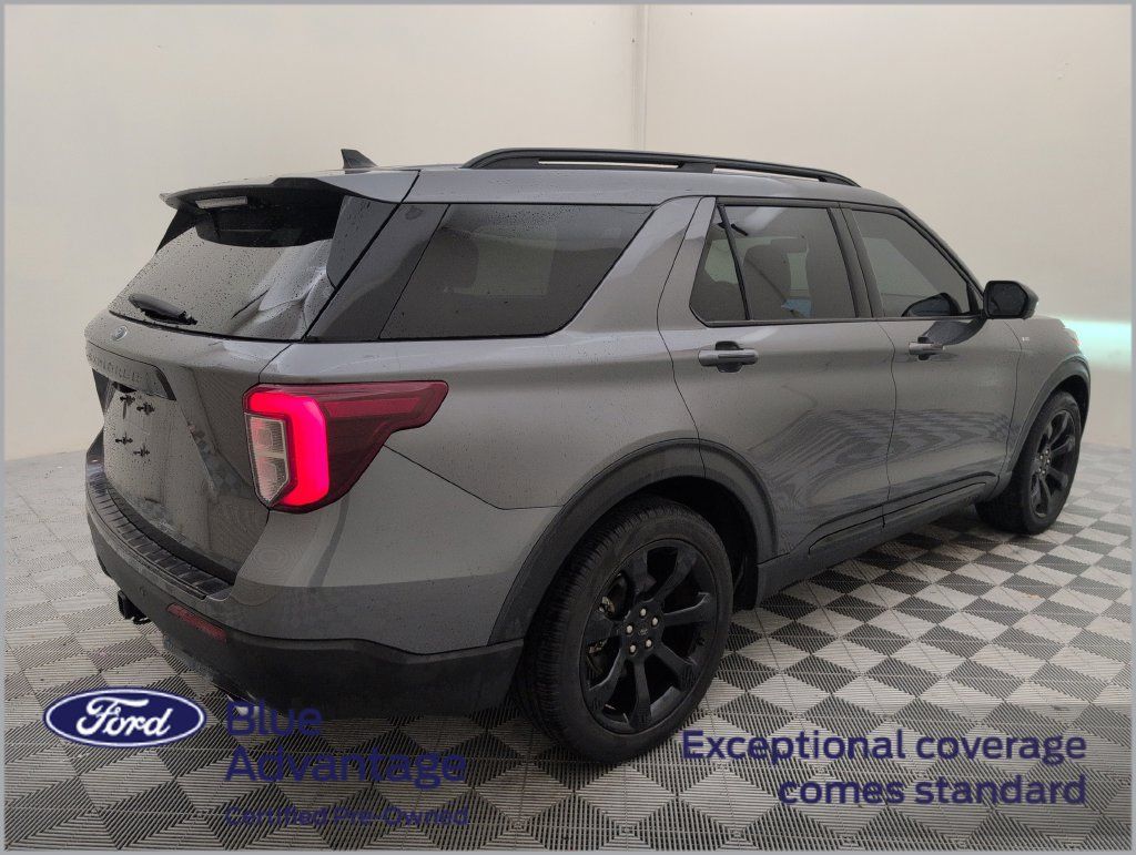 Used 2023 Ford Explorer ST-Line w/ Class IV Trailer Tow Package RWD image 3