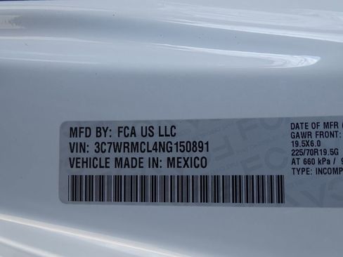 Used 2022 RAM 5500 Tradesman image 16