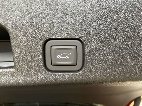 New 2025 GMC Acadia Elevation w/ Elevation Premium Package image 20