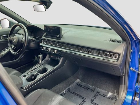 Used 2023 Honda Civic Sport image 27