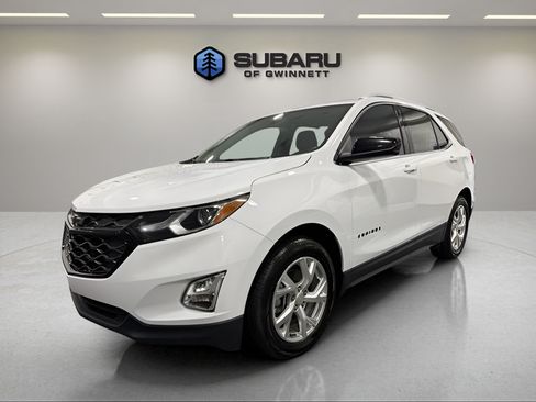 Used 2020 Chevrolet Equinox LT FWD image 1