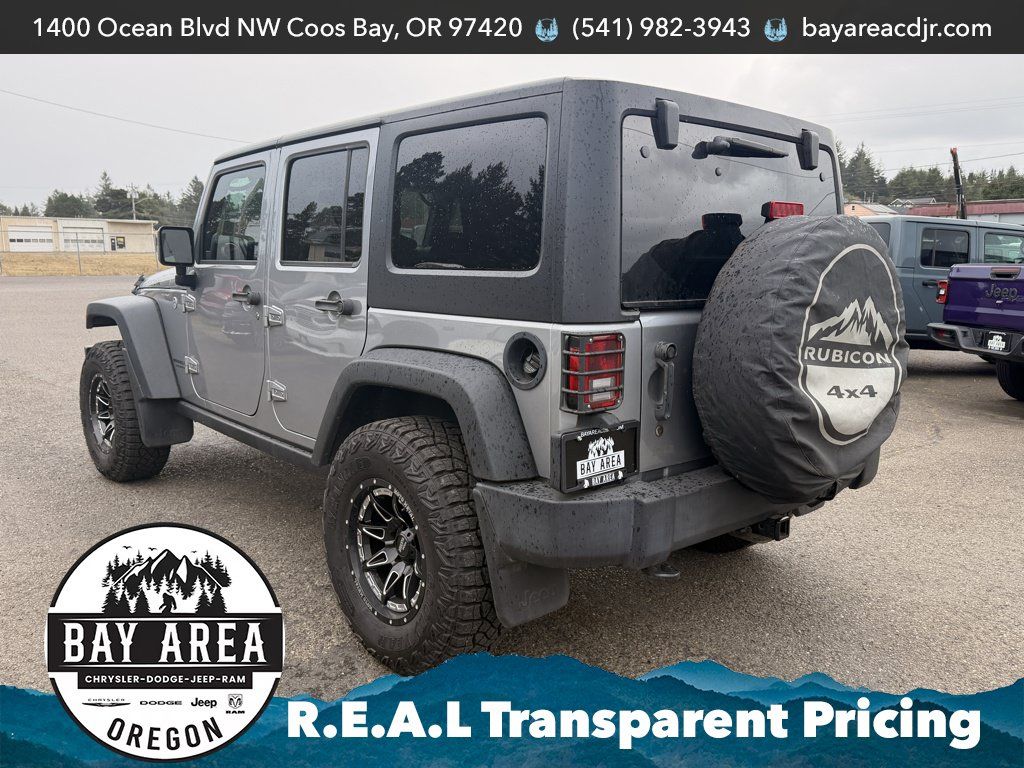 Used 2017 Jeep Wrangler Unlimited Rubicon w/ Connectivity Group AWD/4WD image 7
