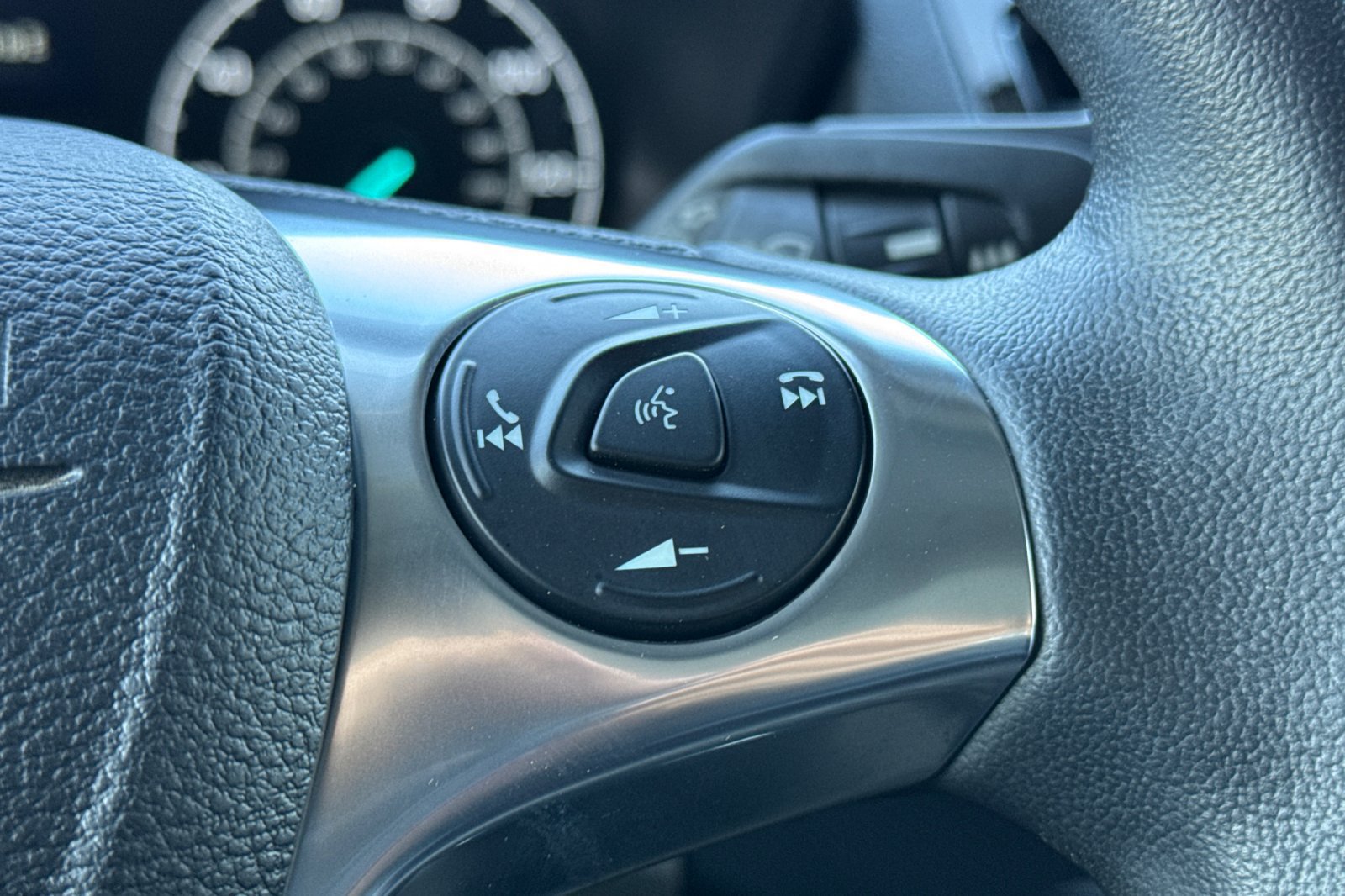 Used 2023 Ford Transit Connect Titanium FWD image 33