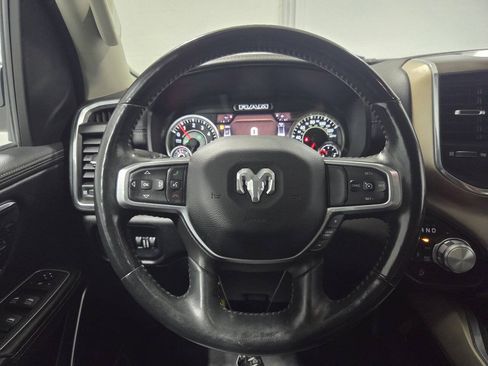 Used 2022 RAM 1500 Laramie AWD/4WD image 10