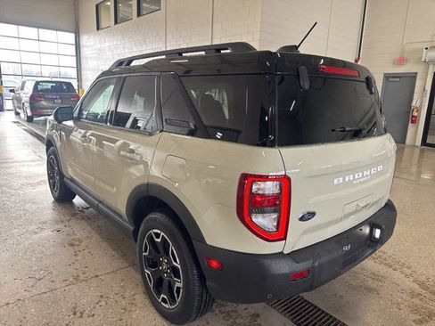 Used 2025 Ford Bronco Sport Outer Banks w/ Outer Banks Tech Package+ image 5