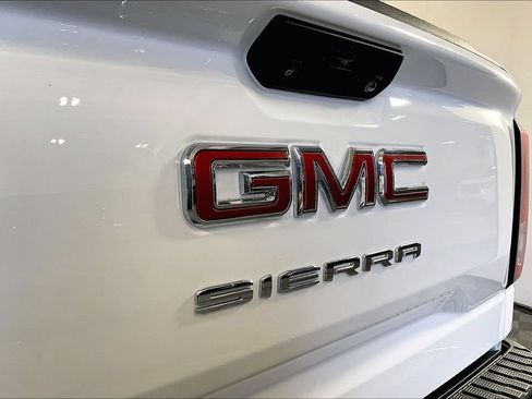 Used 2024 GMC Sierra 1500 Pro w/ Convenience Package AWD/4WD image 38