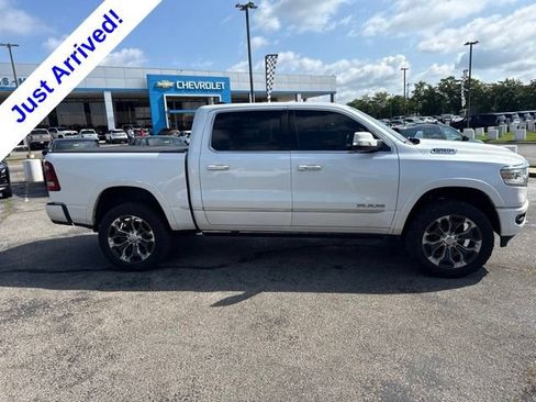 Used 2019 RAM 1500 Limited AWD/4WD image 2
