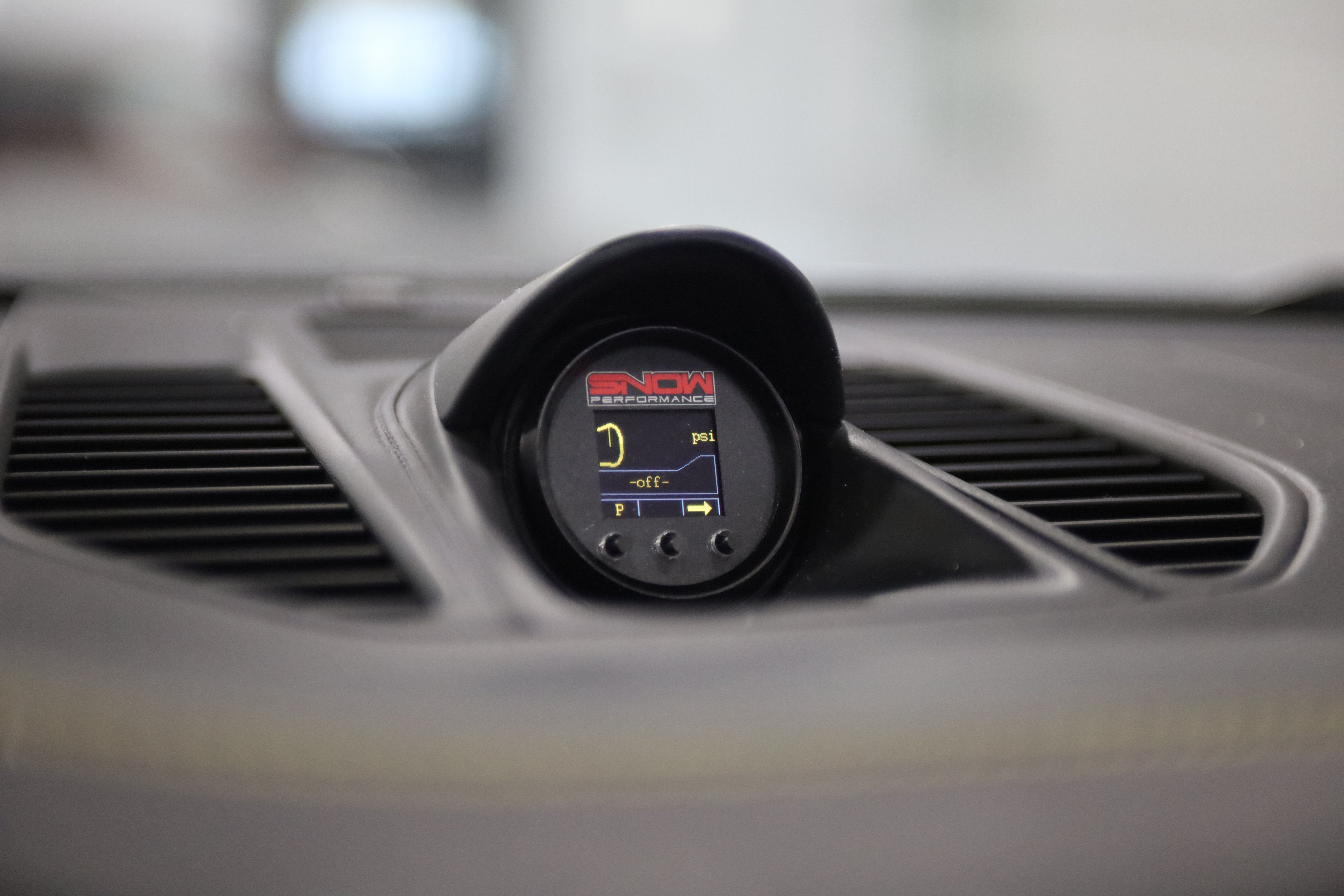 Used 2015 Porsche 911 Turbo S AWD/4WD image 32