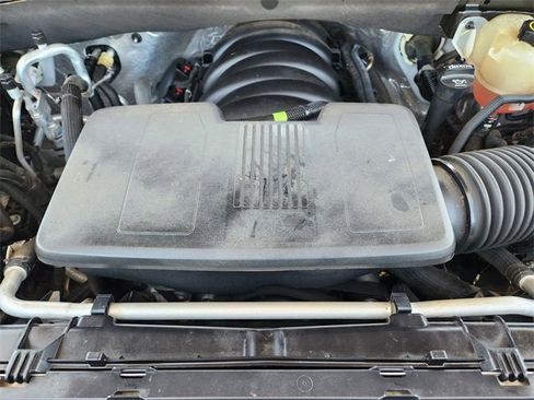 Used 2019 Chevrolet Silverado 1500 RST w/ All-Star Edition image 29