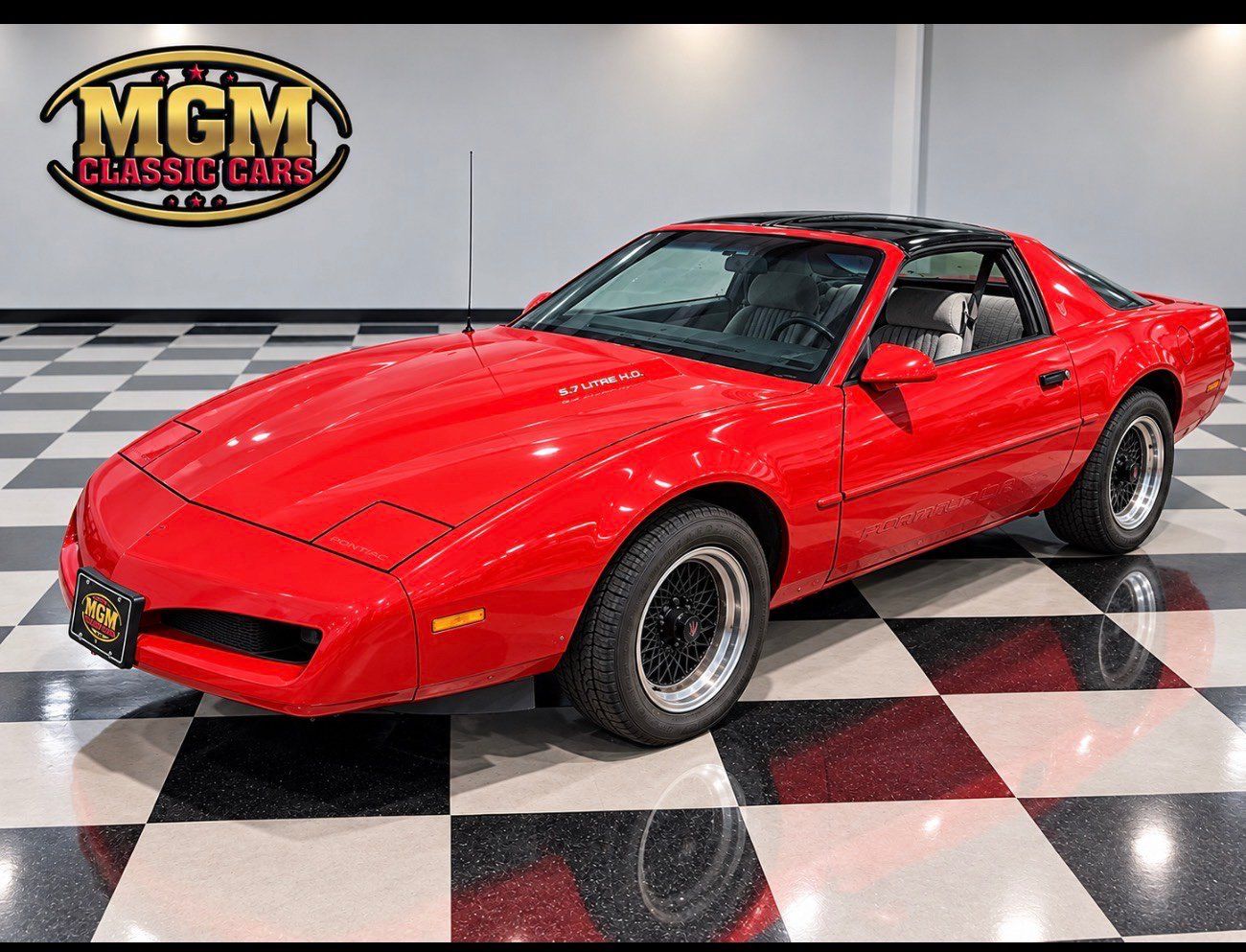 Used 1992 Pontiac Firebird Formula RWD image 1