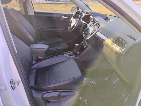 Used 2019 Volkswagen Tiguan SEL image 24