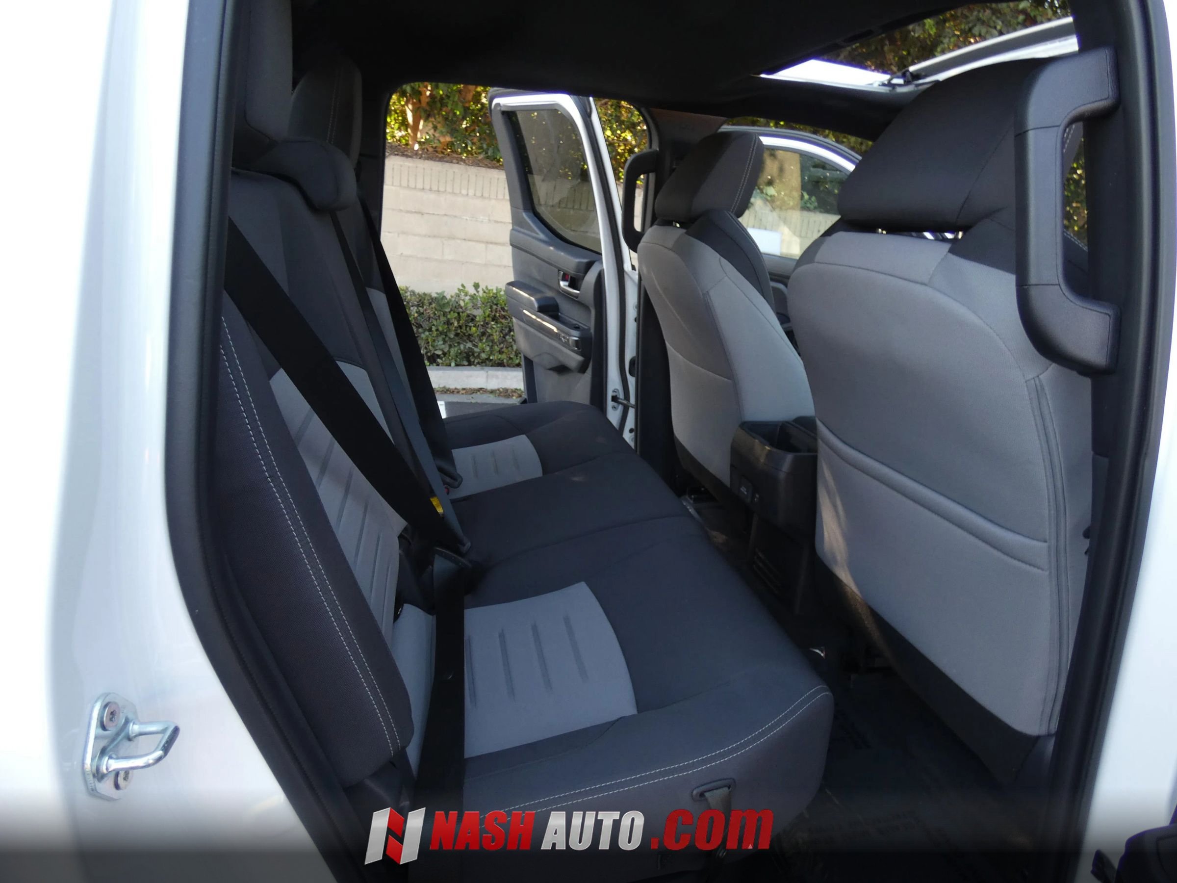 Used 2026 Toyota Tacoma TRD Sport w/ TRD Sport Upgrade Package AWD/4WD image 37