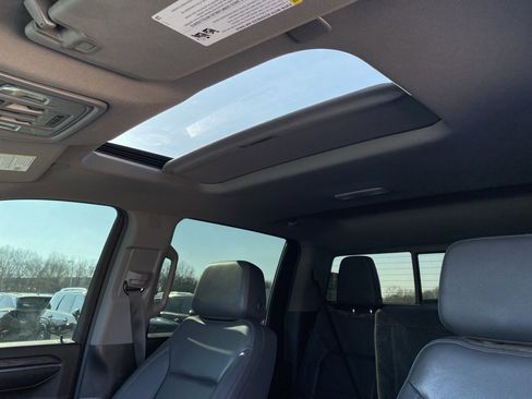 Used 2024 Chevrolet Silverado 2500 LTZ w/ LTZ Convenience Package image 22