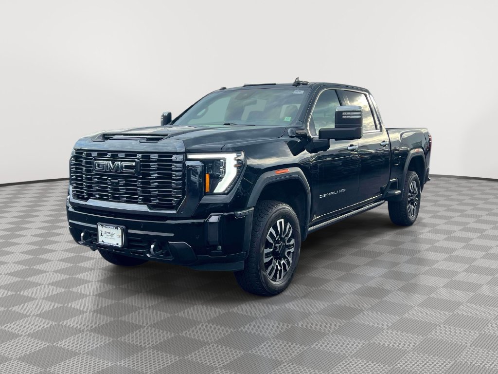 Used 2024 GMC Sierra 2500 Denali Ultimate AWD/4WD image 3